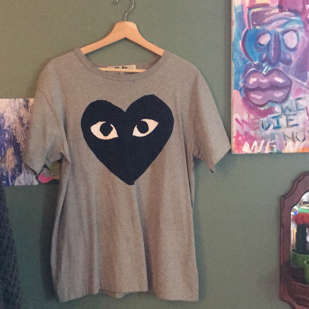“PLAY” COMME des GARÇON